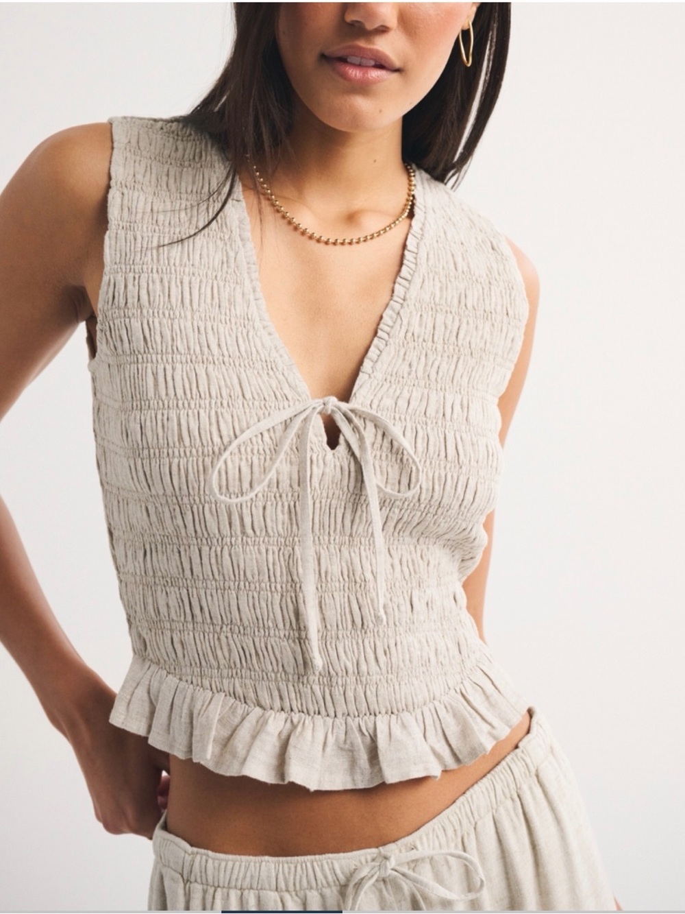 Abercrombie & Fitch Cream Smocked Tie-Front Ruffle Tank